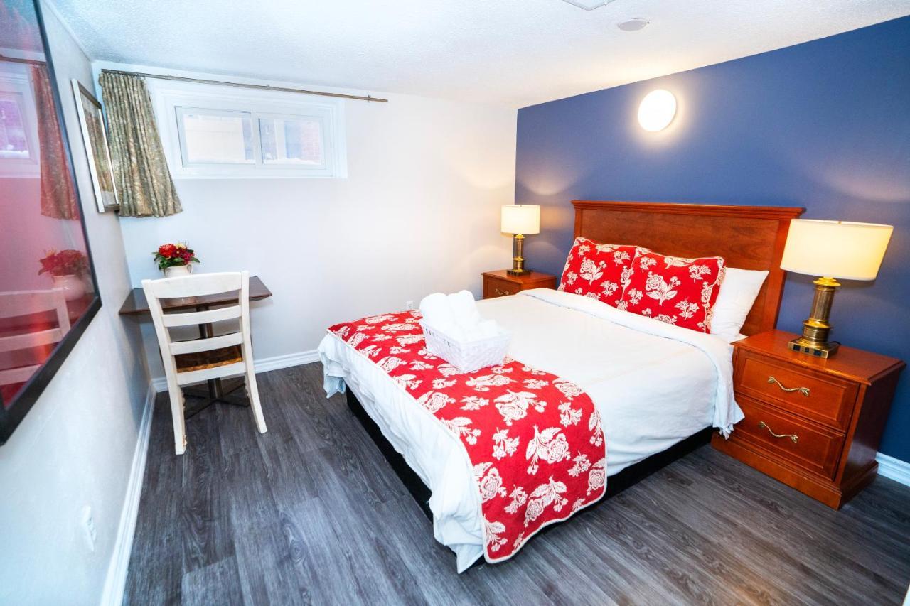 Cozy 3Br 2Bth Lower Unit, A Min To Hwy401, 404 & Dvp Villa โตรอนโต ภายนอก รูปภาพ